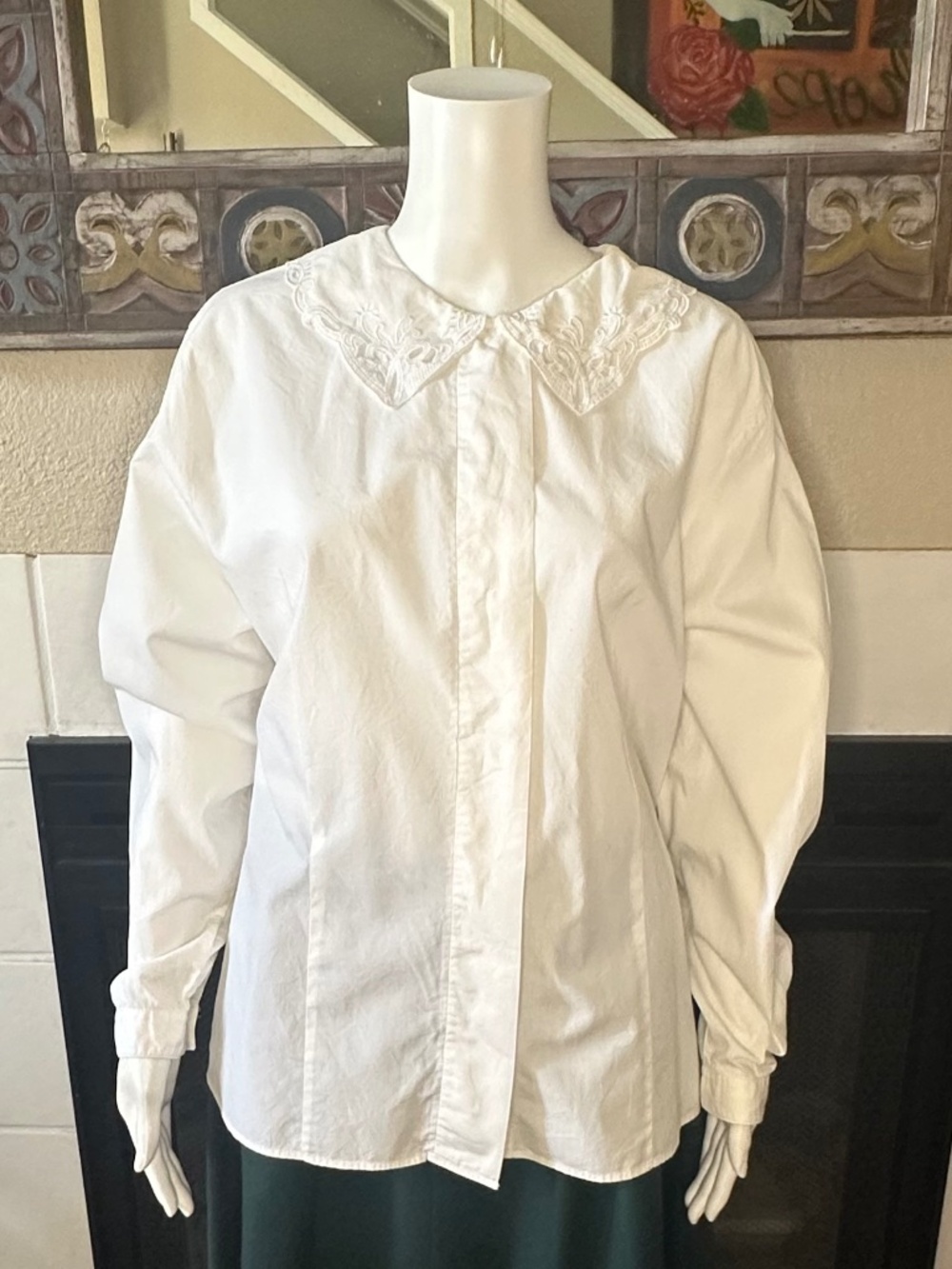 20W/40 size vtg white Charter Club embroidered eyelet collar Blouse 100% cotton